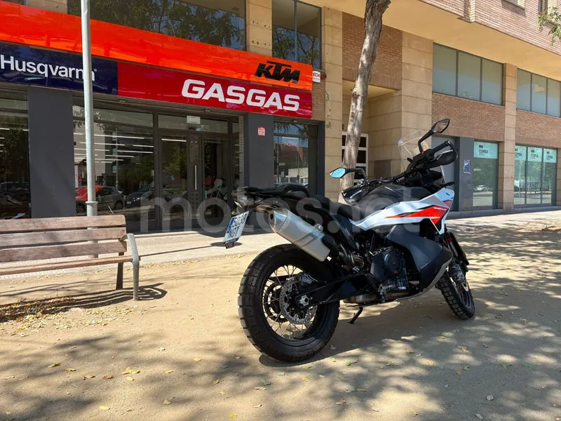 KTM 790 Adventure - Vista 3