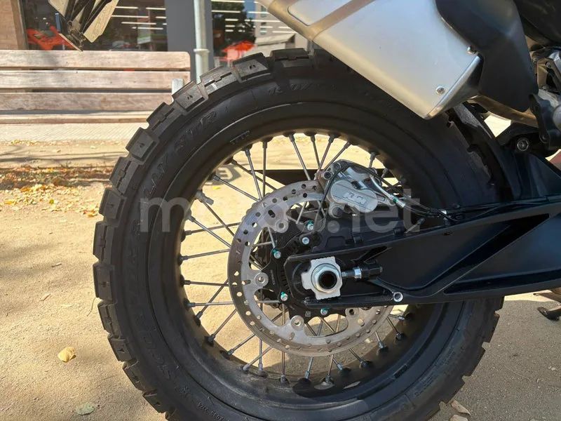 KTM 790 Adventure - Vista 4