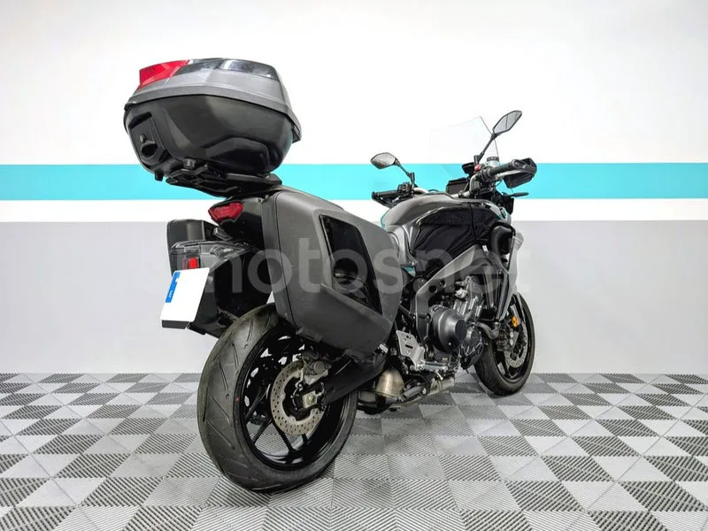 Yamaha Tracer 9 - Vista 7