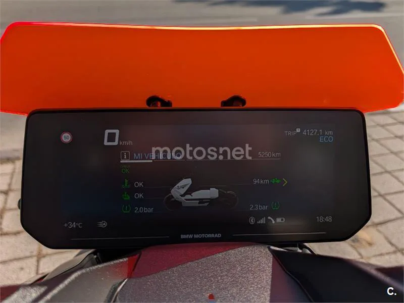 BMW CE 04 - Vista 11