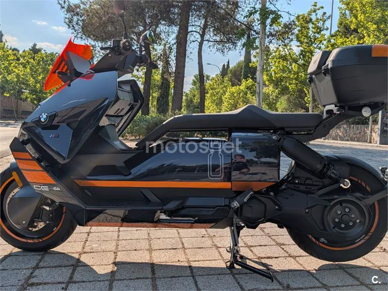 BMW CE 04 - Vista 5