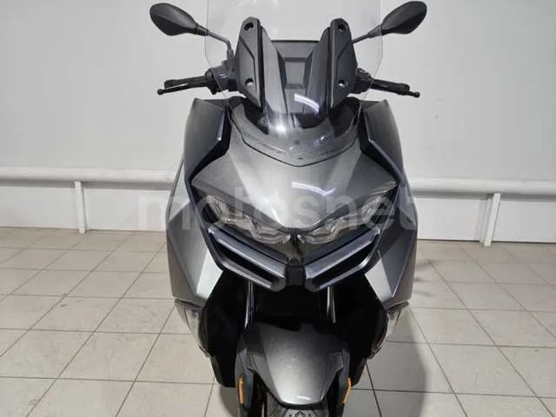 BMW C 400 GT - Vista 11