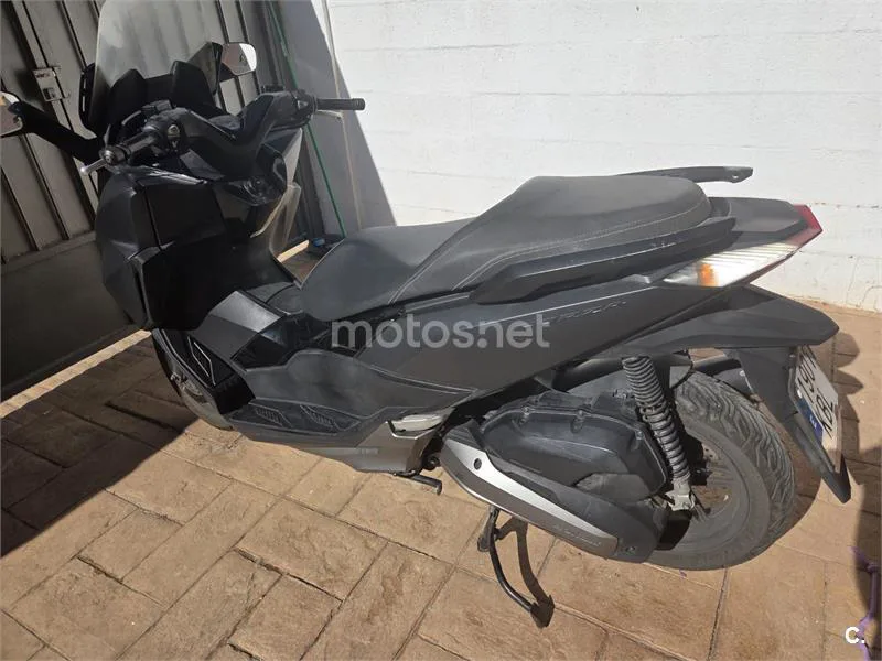 Honda Forza 125 - Vista 11