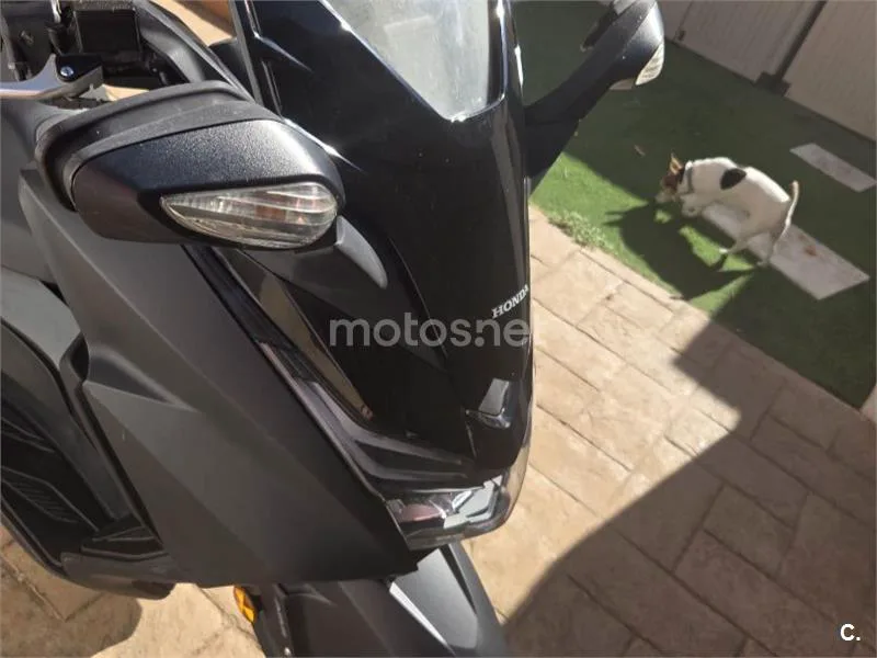 Honda Forza 125 - Vista 6