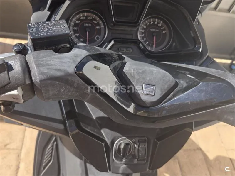 Honda Forza 125 - Vista 7