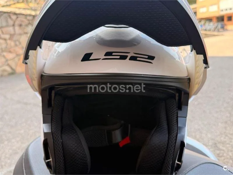 Yamaha XMAX 250 - Vista 16