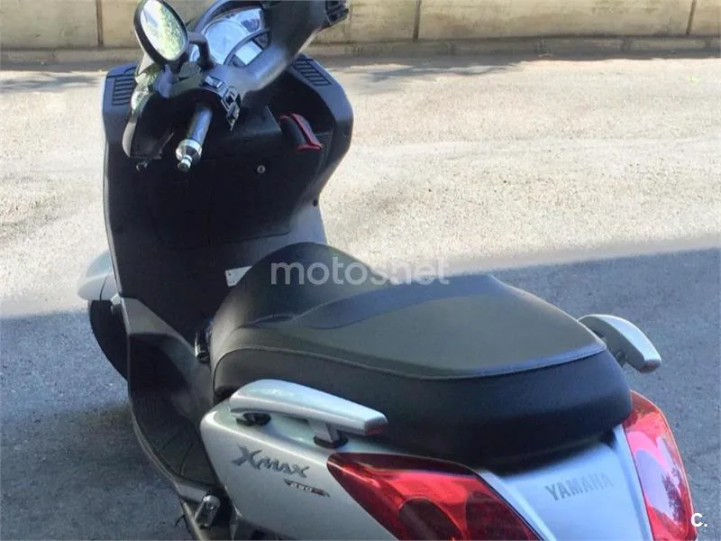 Yamaha XMAX 250 - Vista 6