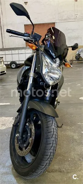 Yamaha XJ6 Diversion N - Vista 3
