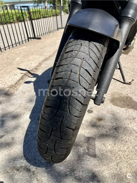 Yamaha XJ6 Diversion N - Vista 6
