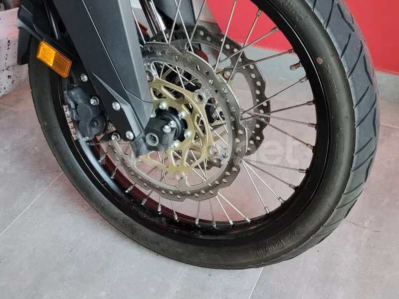 Honda XL750 Transalp - Vista 14