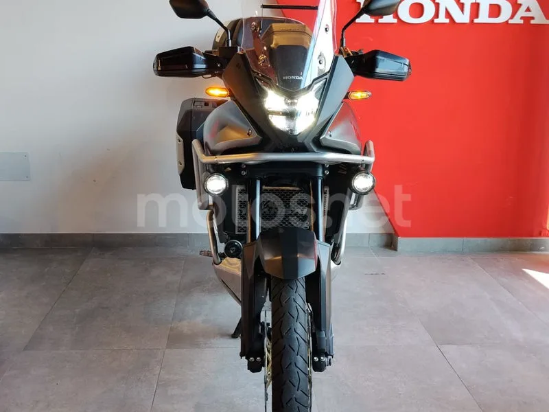 Honda XL750 Transalp - Vista 3