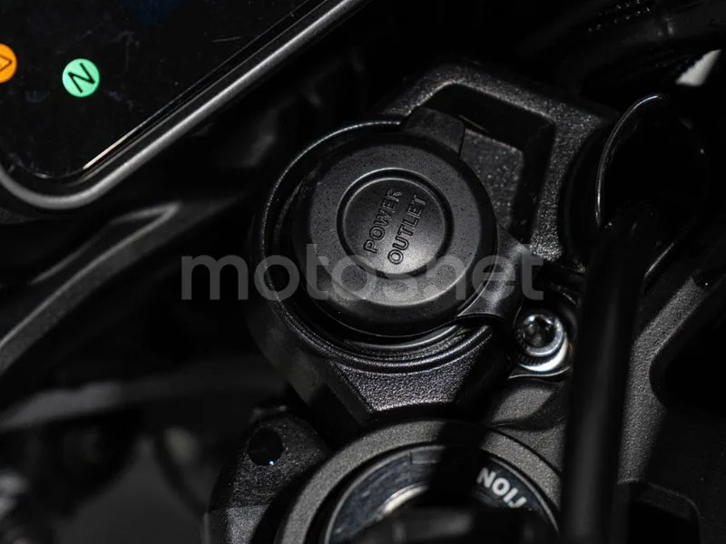 Yamaha MT-10 - Vista 9