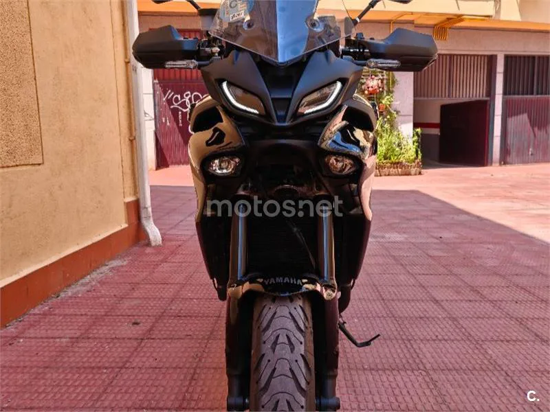 Yamaha Tracer 9 - Vista 10