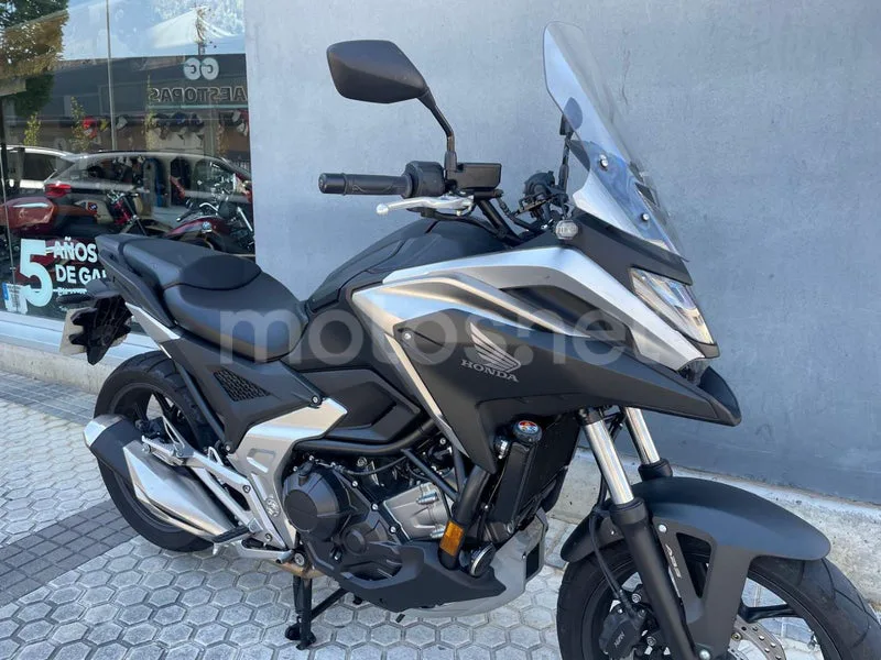 Honda NC750X - Vista 6