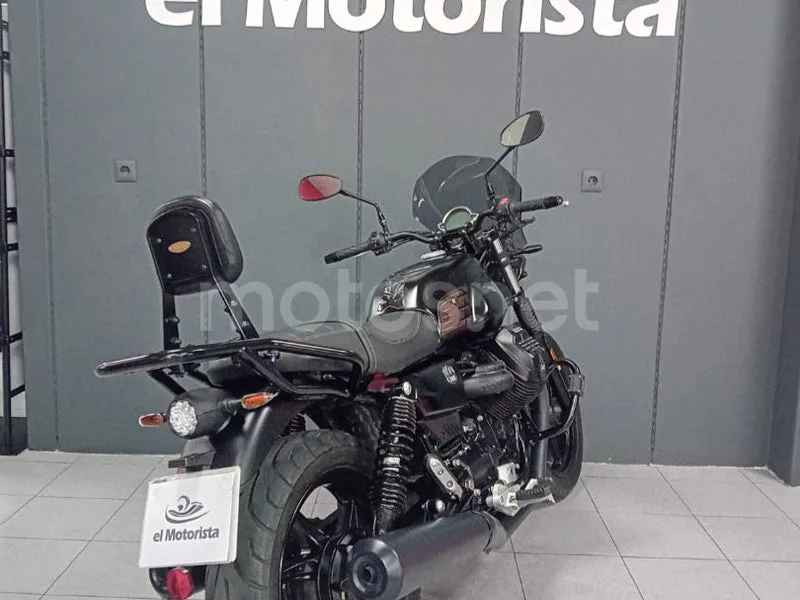 Moto Guzzi V7 6499 € 2024 Málaga - 2