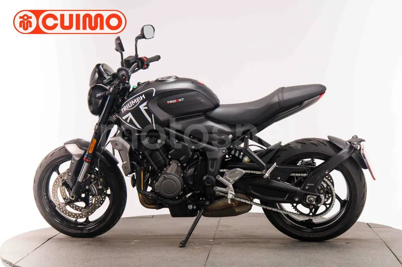Triumph Trident 660 - Vista 12