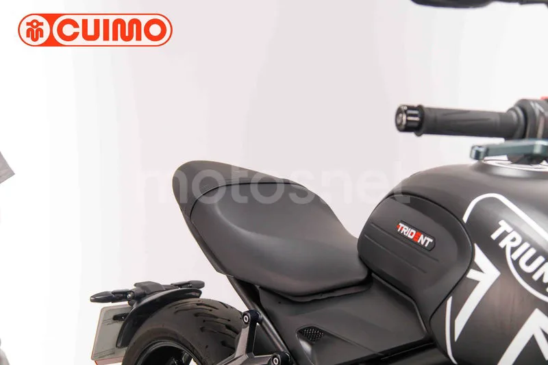 Triumph Trident 660 - Vista 20