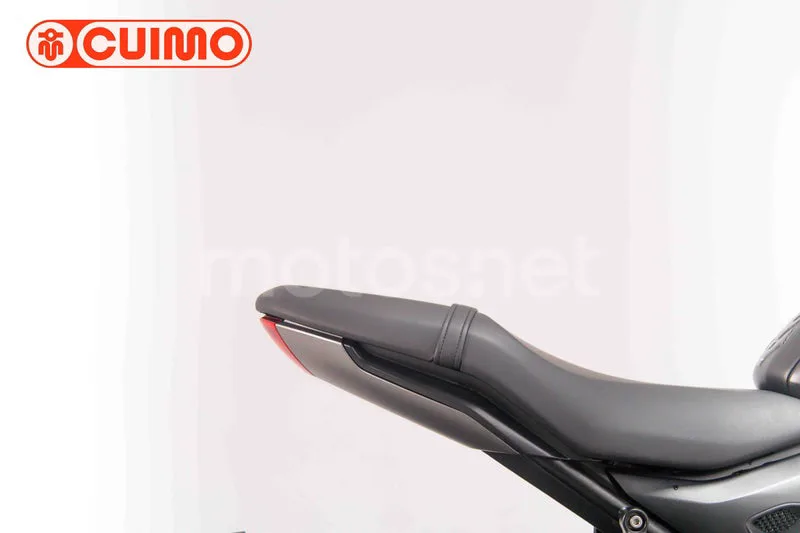 Triumph Trident 660 - Vista 31
