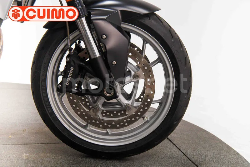 BMW F 900 R - Vista 14