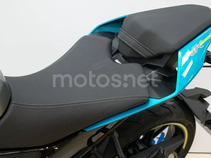 CFMOTO 125 NK - Vista 8