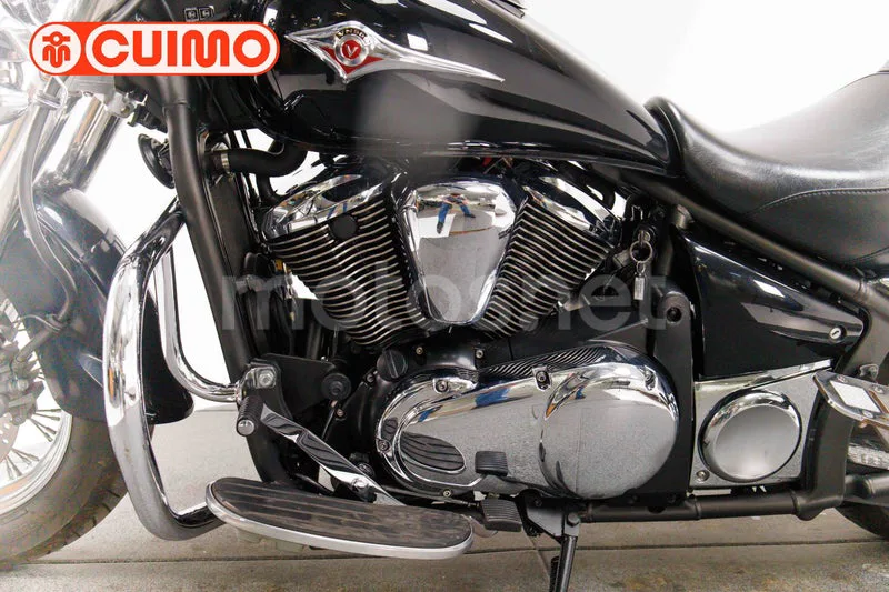 Kawasaki VN900 Classic - Vista 25