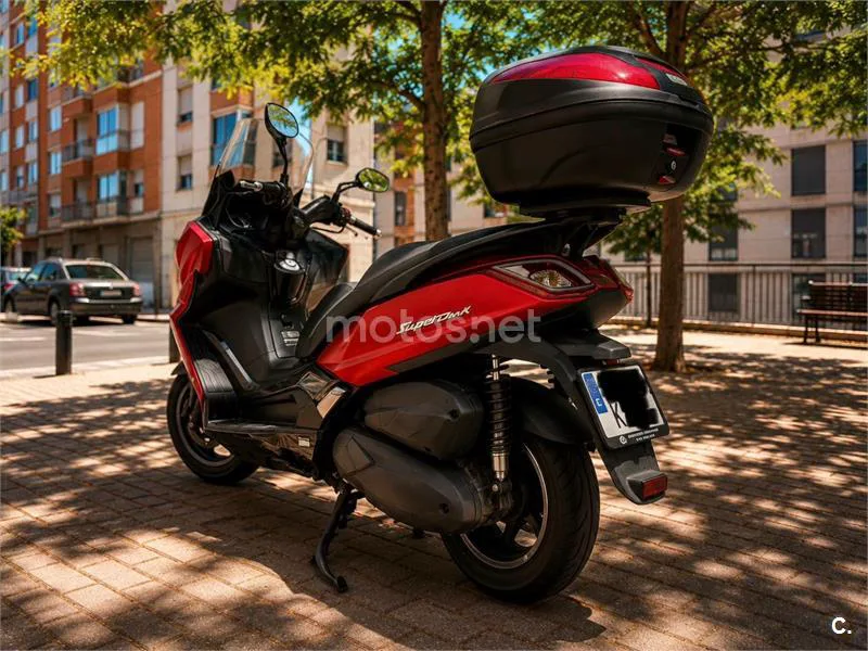 Kymco Super Dink 350 - Vista 5