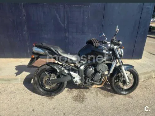 Yamaha FZ6 - Vista 3