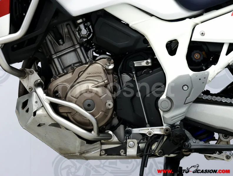 Honda CRF1000L Africa Twin - Vista 10