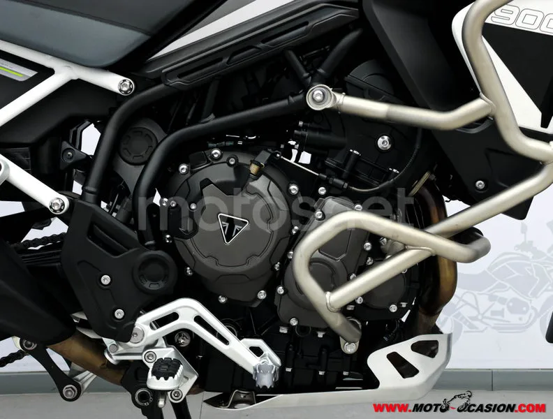 Triumph Tiger 900 - Vista 5