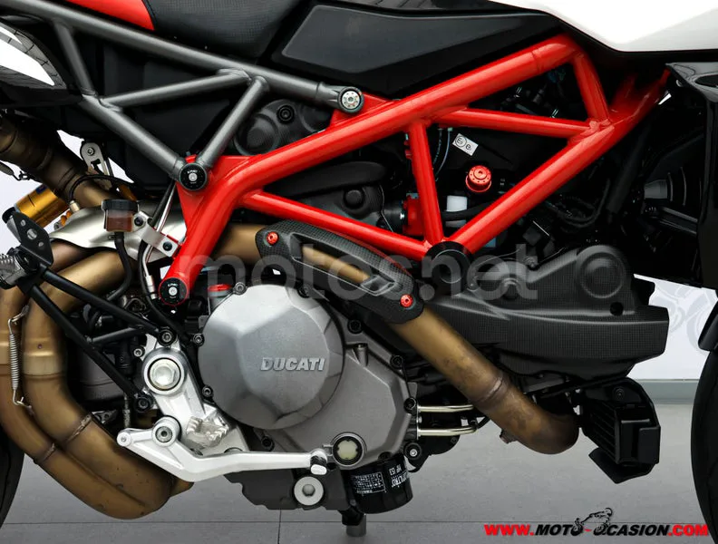 Ducati Hypermotard - Vista 5
