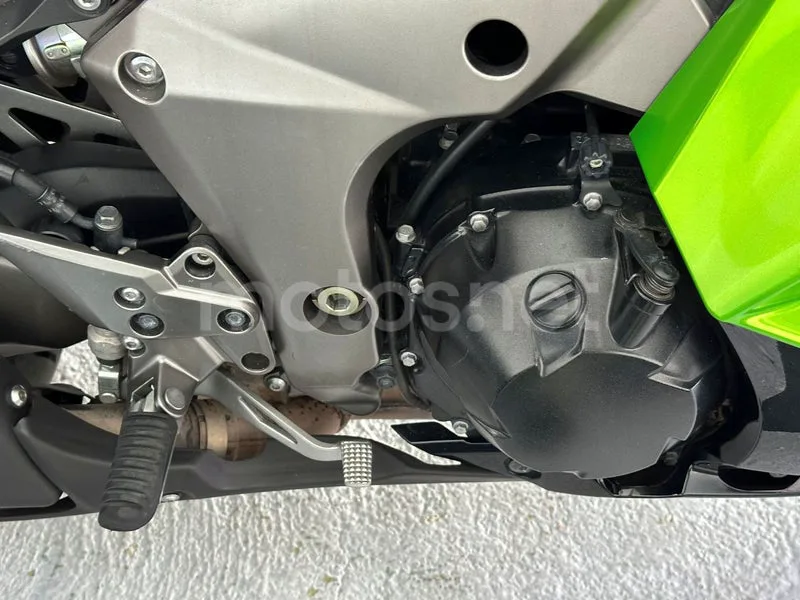 Kawasaki Z1000 SX - Vista 22
