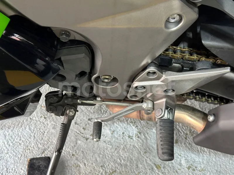 Kawasaki Z1000 SX - Vista 23