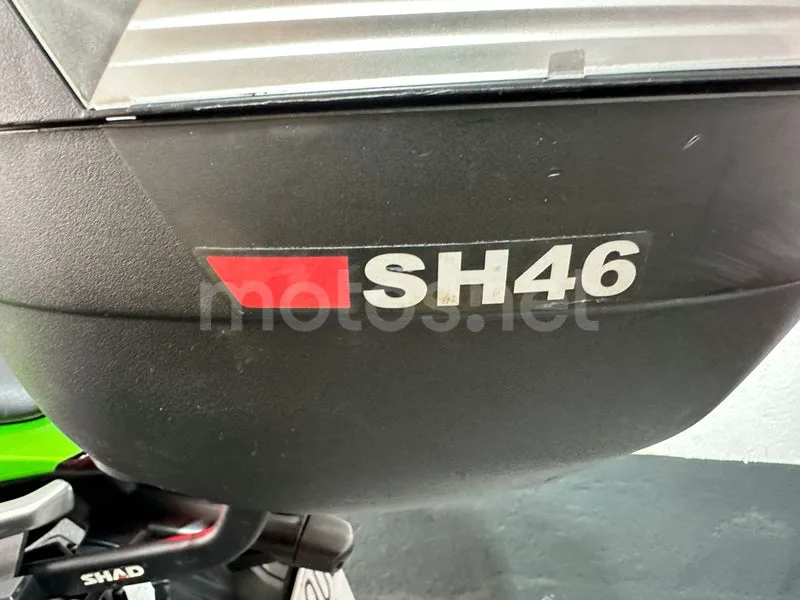 Kawasaki Z1000 SX - Vista 32