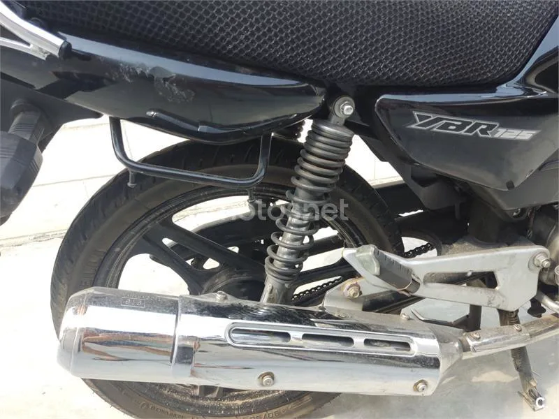 Yamaha YBR125 - Vista 3