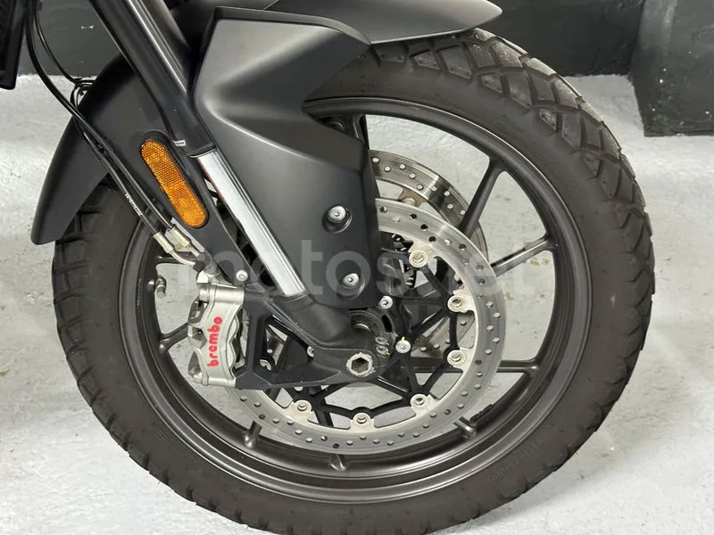 Triumph Tiger 900 - Vista 15