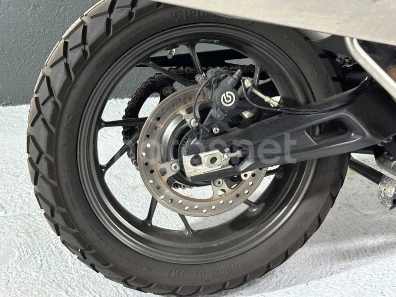 Triumph Tiger 900 - Vista 16