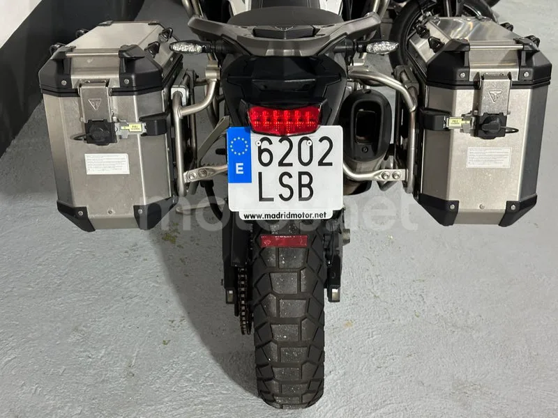 Triumph Tiger 900 - Vista 18