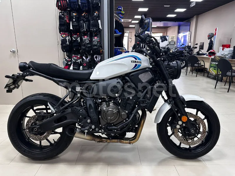 Yamaha XSR700 6800 € 2023 Almería - 2