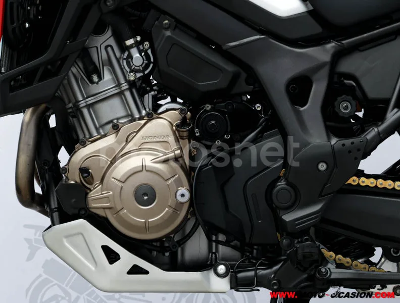 Honda CRF1000L Africa Twin - Vista 10