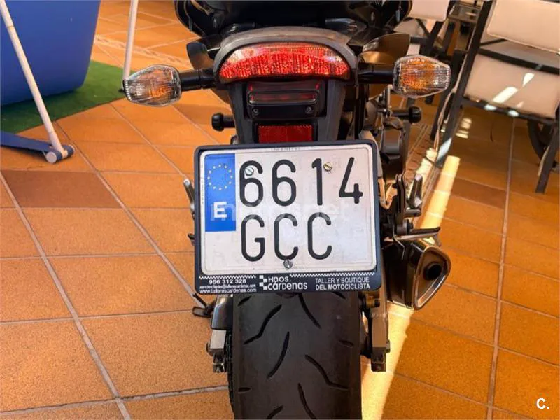 Honda CB600F Hornet - Vista 3