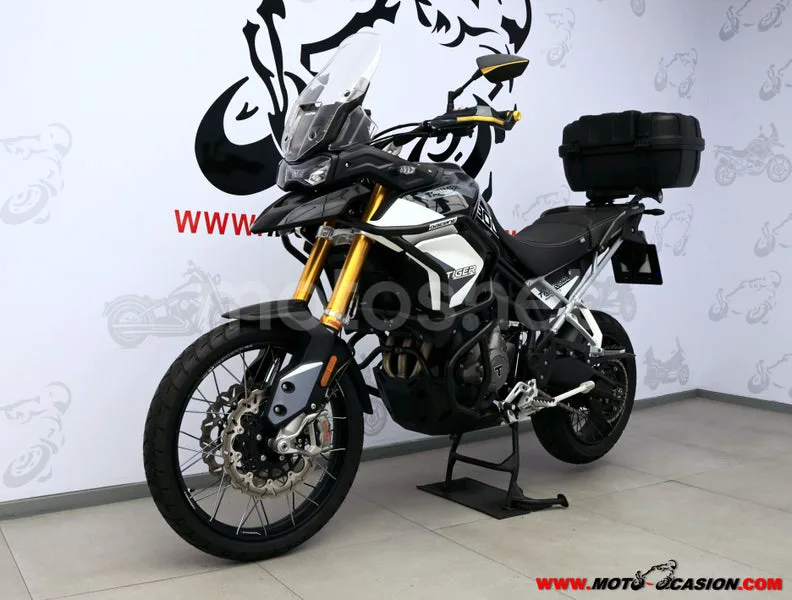 Triumph Tiger 900 - Vista 7