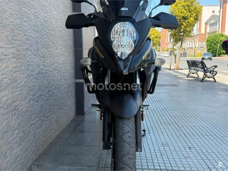 Suzuki V-Strom 650XT - Vista 3