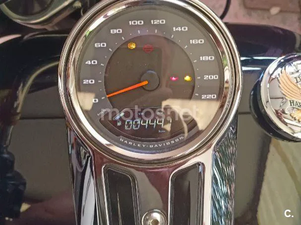 Harley-Davidson Sport Glide - Vista 3