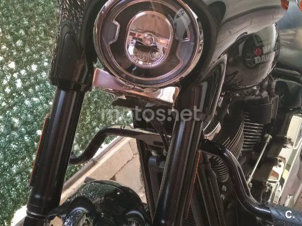 Harley-Davidson Sport Glide - Vista 5