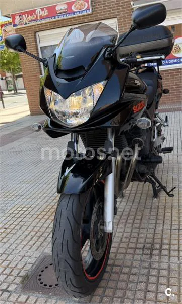 Suzuki Bandit 650S 2200 € 2005 Guadalajara - 1