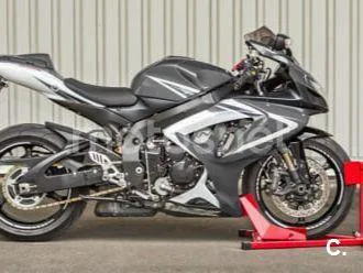 Kawasaki ER-6f - Vista 22