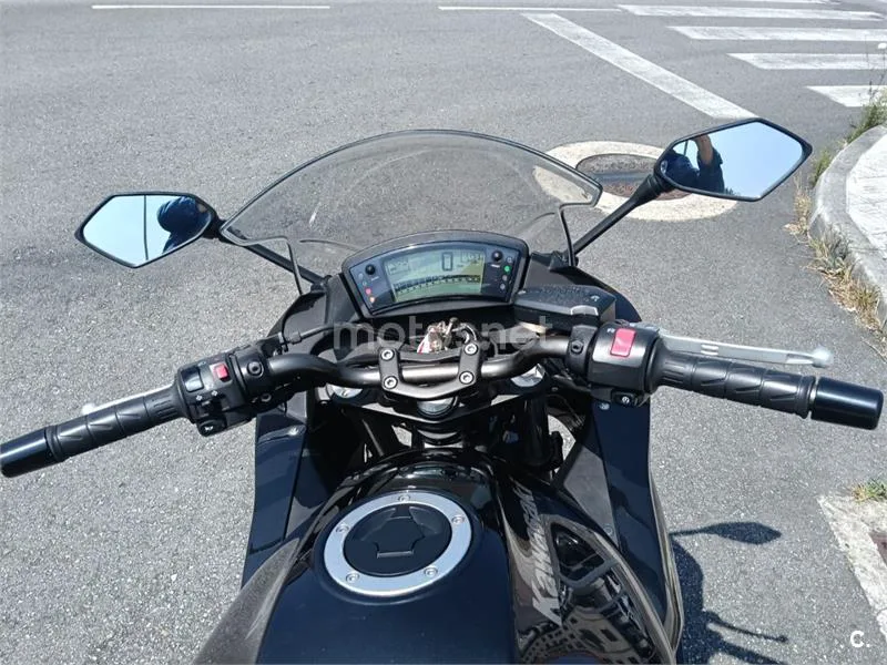 Kawasaki ER-6f - Vista 4