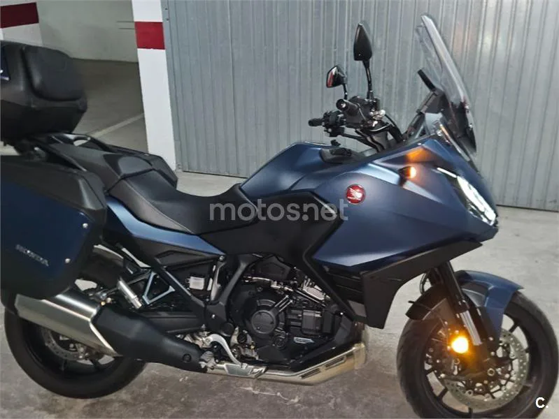 Honda NT1100 - Vista 4