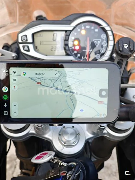 Triumph Tiger 800 XC - Vista 13
