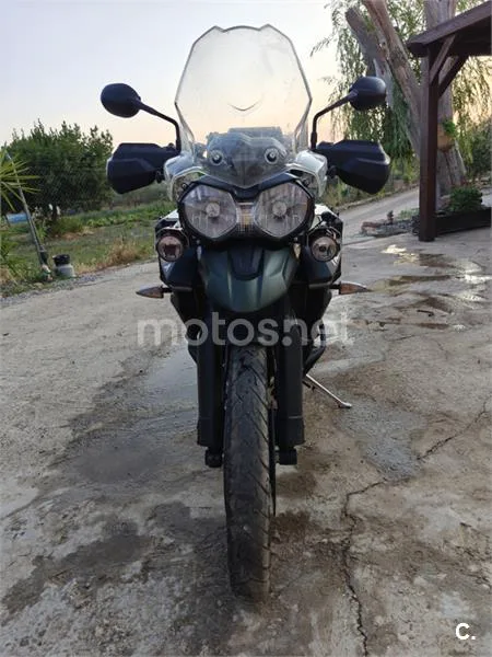 Triumph Tiger 800 XC - Vista 3